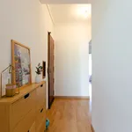 Rent 2 bedroom apartment of 85 m² in Lisboa