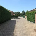 Villa in affitto a Bernareggio via Pellico, 1, giardino privato, parzialmente arredato, riscaldamento a pavimento - TrovaCasa