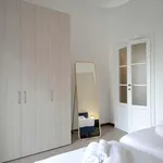 Rent 3 bedroom apartment in Milan