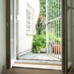 Rent 1 bedroom apartment of 38 m² in Paris