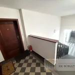 Pronajměte si 4 ložnic/e byt o rozloze 108 m² v Prague