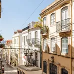 Rent 2 bedroom apartment of 70 m² in lisbon