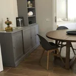 Rent 2 bedroom apartment of 95 m² in valencia