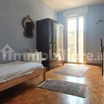 Rent 5 bedroom apartment of 170 m² in Padua