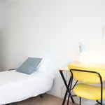 Rent a room in madrid