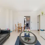 Rent 1 bedroom apartment of 581 m² in Berlin