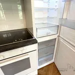 Pronajměte si 2 ložnic/e byt o rozloze 86 m² v Prague