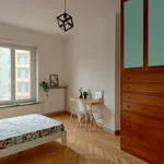 Rent a room in milan