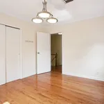 Rent 3 bedroom apartment of 1750 m² in Queens