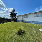 Rent 3 bedroom house in Papakura