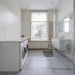 Huur 9 slaapkamer huis van 320 m² in Den Haag