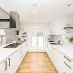 Rent 3 bedroom house in London