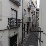 Rent 1 bedroom apartment of 50 m² in lisbon