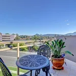 Rent 2 bedroom apartment in Wollongong