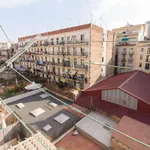 Rent 3 bedroom apartment of 90 m² in barcelona