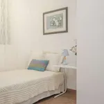 Rent 3 bedroom apartment of 90 m² in madrid