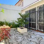 Rent a room of 98 m² in lisbon