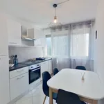 Appartement de 80 m² avec 5 chambre(s) en location à Nancy