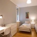 Rent 6 bedroom apartment in Lisbon