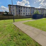 Rent 2 bedroom flat in Glasgow