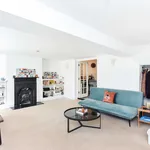 Rent 2 bedroom house of 101 m² in London