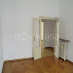 Rent 3 bedroom apartment of 80 m² in Milano