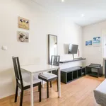 Rent 2 bedroom apartment of 58 m² in lisbon