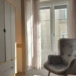 Rent 2 bedroom apartment of 58 m² in lisbon