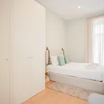 Rent 1 bedroom apartment in Porto