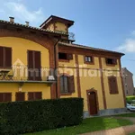 Rent 4 bedroom apartment of 122 m² in Asti