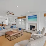 Rent 3 bedroom house of 171 m² in manhattan beach