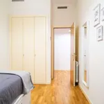 Rent 3 bedroom apartment of 100 m² in barcelona