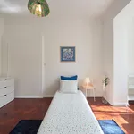 Rent 7 bedroom apartment in Lisbon