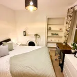 Rent 8 bedroom house in South West England