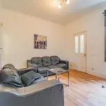 Rent 4 bedroom flat in West Midlands