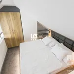 Pronajměte si 2 ložnic/e byt o rozloze 57 m² v Prague