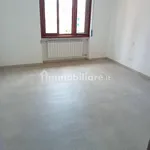 Rent 3 bedroom apartment of 100 m² in Boltiere