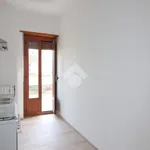 Affitto 4 camera appartamento di 69 m² in Acqui Terme