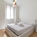 Rent 1 bedroom apartment in Milan