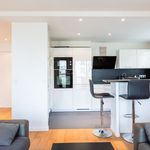 Rent 1 bedroom apartment of 550 m² in Paris