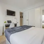 Rent a room of 100 m² in madrid