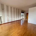 Rent 3 bedroom apartment of 150 m² in Cantù