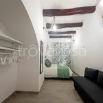 Rent 2 bedroom apartment of 30 m² in Napoli