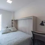 Rent a room of 100 m² in Castelló de la Plana