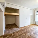 Rent 3 bedroom apartment of 65 m² in budapest