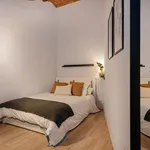 Rent 7 bedroom apartment in Barcelona