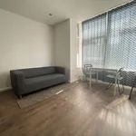 Rent 1 bedroom flat in Leeds