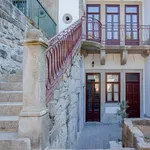 Rent 2 bedroom apartment of 40 m² in Porto