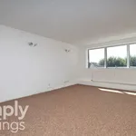 Rent 2 bedroom flat in South East England