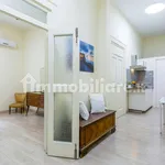 Rent 3 bedroom apartment of 75 m² in Naples